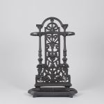 1119 8338 UMBRELLA STAND